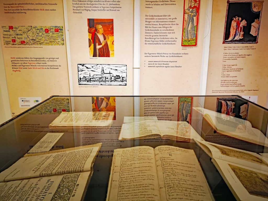 Literatur am Tegernsee - Literaturschätze aus der Tegernseer Klosterbibliothek