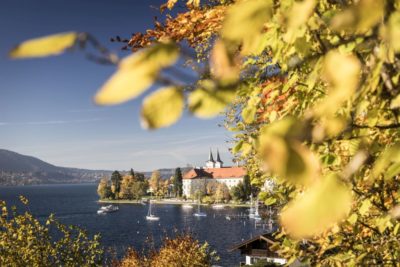 Im Mittelpunkt des Tegernseer Sagenspaziergang: Ehemaliges Benediktinerkloster Tegernsee