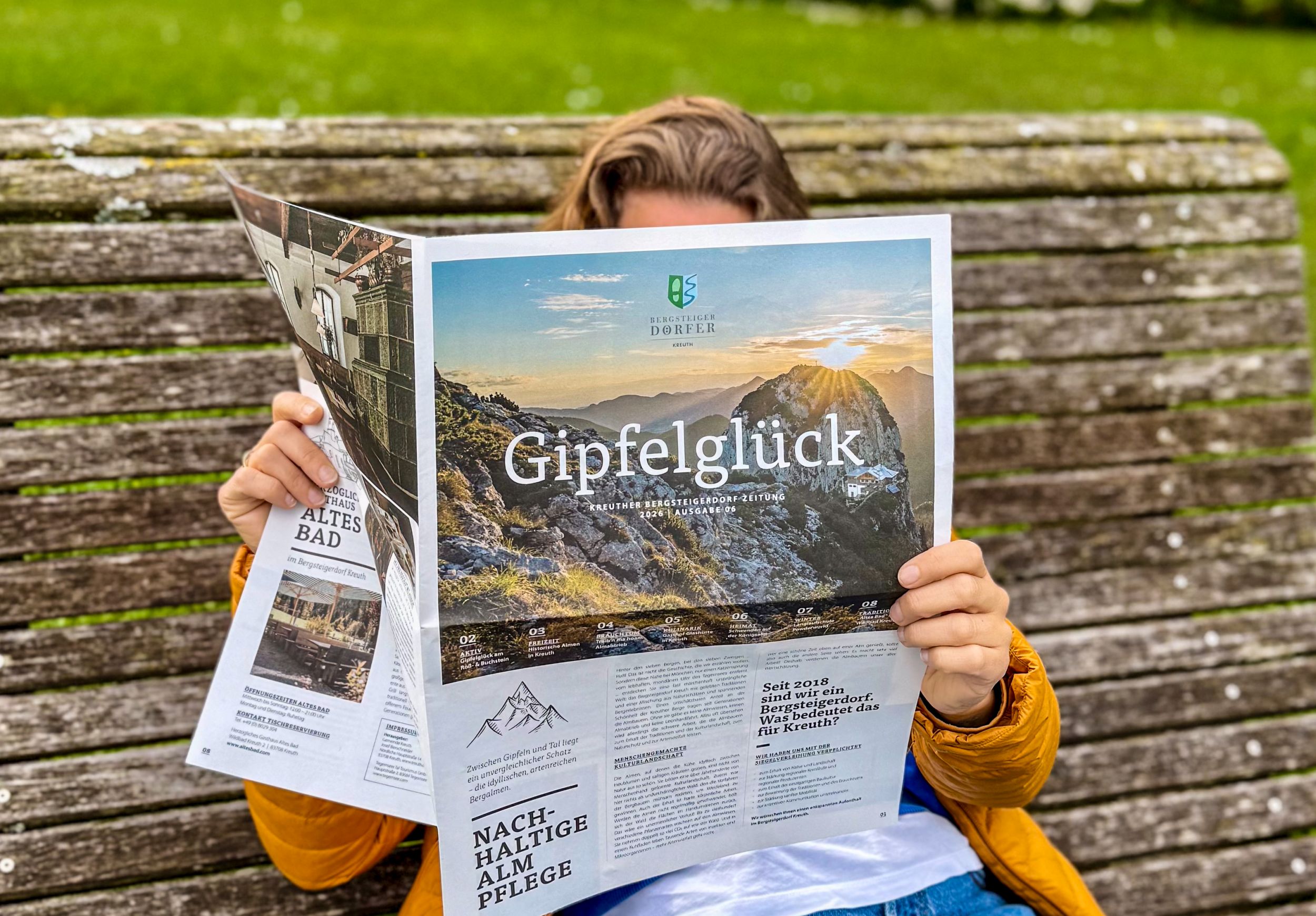 Die Bergsteigerdorfzeitung Gipfelglück erscheint einmal jährlich